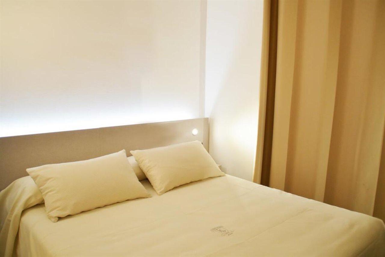 Hotel Il Loggiato Dei Serviti Como Exteriör bild