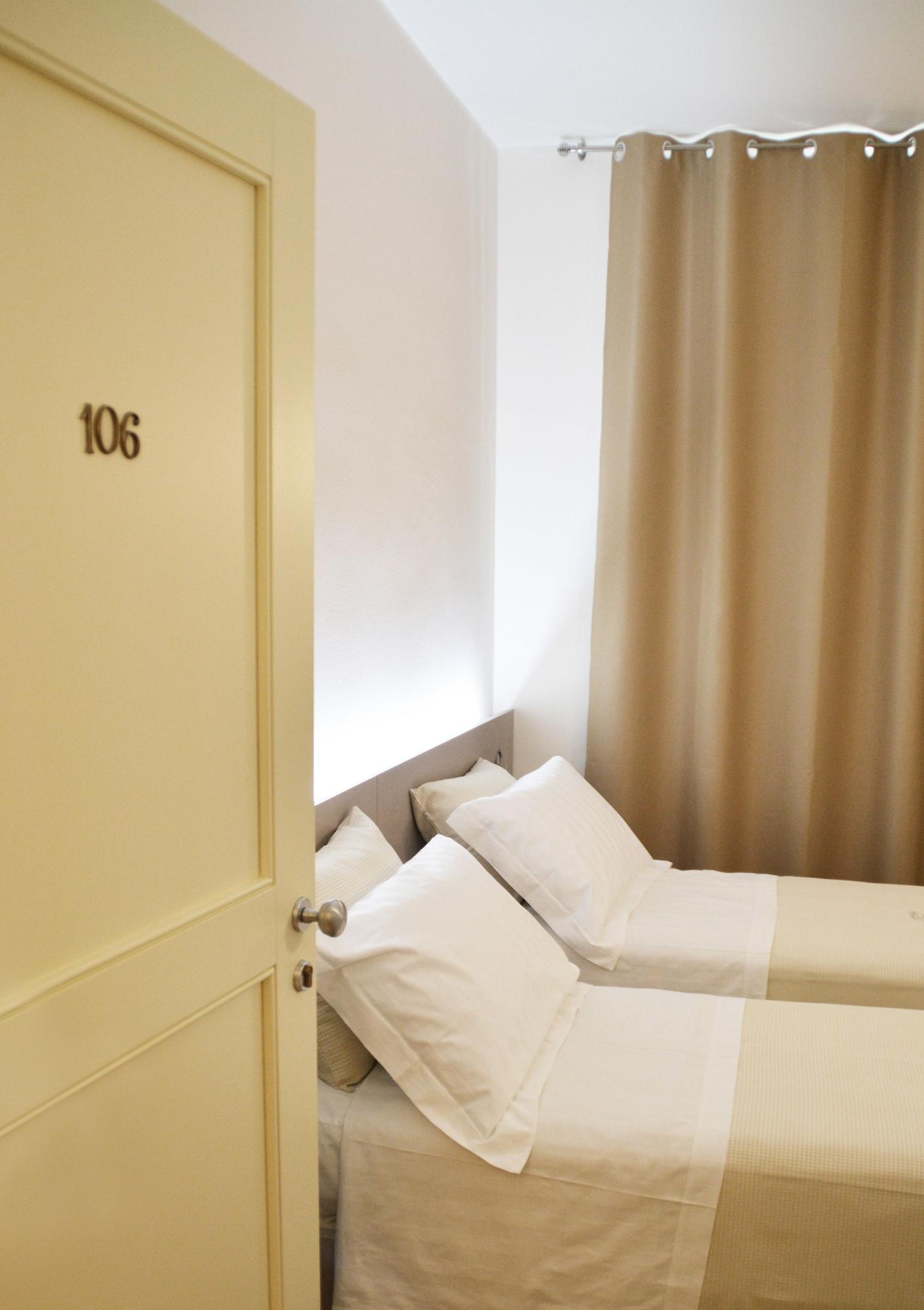Hotel Il Loggiato Dei Serviti Como Exteriör bild